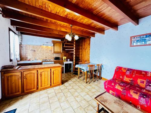 Appartement proche centre - 2 pers. - FR-1-709-103