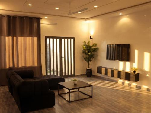 Peaceful 2-Bed Retreat-Private-By The Beach