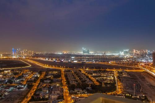 FIRST CLASS 2BR Stylish Steps to Dubai Mall