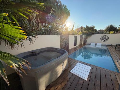 Villa 300m de la mer, Chatelaillon Piscine et SPA