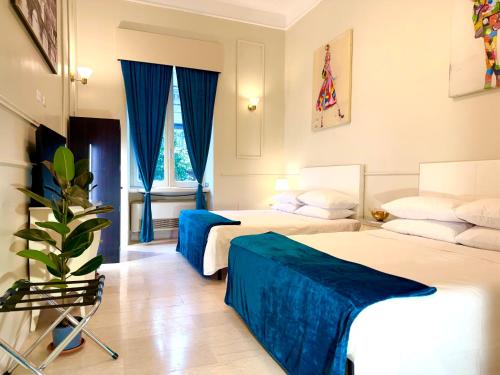 Madame Sofia Exclusive Collection Spanish Steps - HOME Apartment-Suites