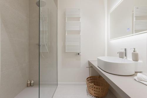 14 Vagliano - Palais, plage, clim, hyper-centre photo 6