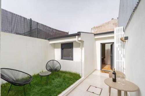 Modern & Stylish Apartments with Terrace by HostWise