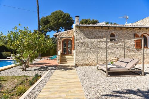 Casa Montana by Aguilarent