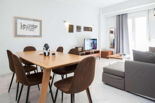 Premium 2 Bd Apt near Historic Kallimarmaro