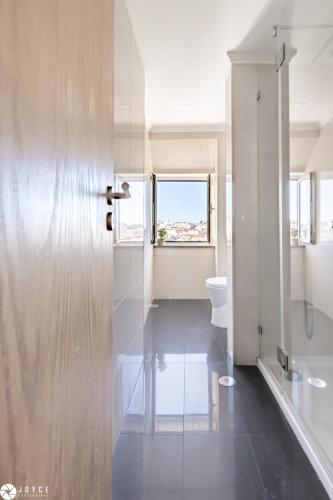 Estrela House With View by Local