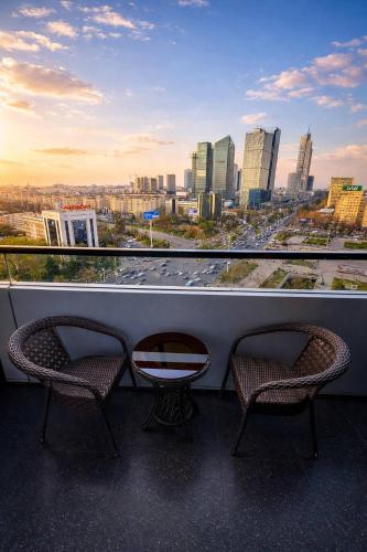 U-tower studio city view