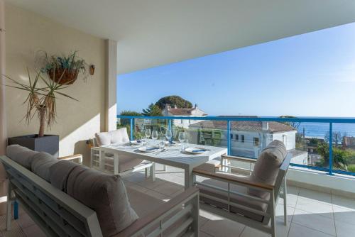 Blue Riviera - Terrace with sea view, pool, modern, spacious, AC