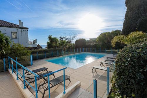 Blue Riviera - Terrace with sea view, pool, modern, spacious, AC