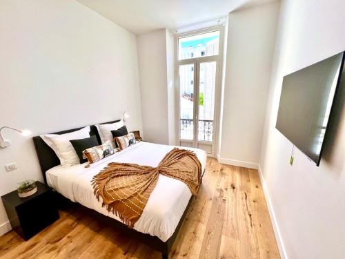L'Elégance Rue d'Antibes - Palais & Plages - 200 m Croisette - Parking privé - Clim - Wifi