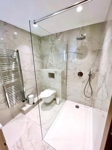 L'Elégance Rue d'Antibes - Palais & Plages - 200 m Croisette - Parking privé - Clim - Wifi