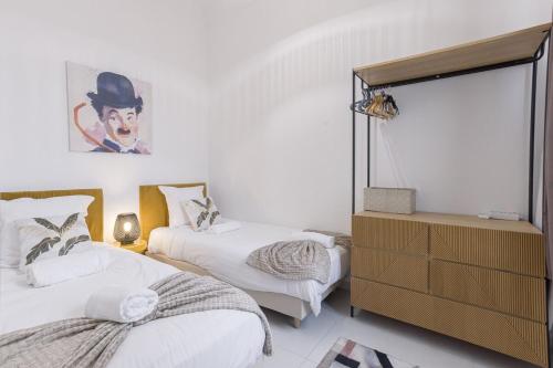 Josi - 2 chambres, central, 10mn du Palais&Plages, neuf, clim