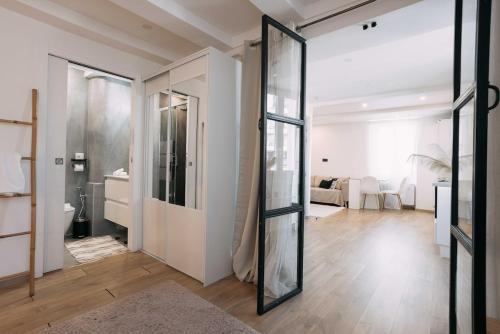 Bulle d'Amour - Jacuzzi, 10mn Palais&Plage, Centre