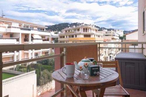 Cannes 77 - Terrasse, spacieux, clim, paisible