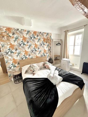 Les Halles Forville - Palais, plages, wifi, clim photo 5