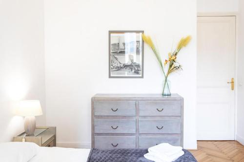 Cannes Holidays - Charmant, authentique, 3 Chambres, calme, Palais & Plage photo 23