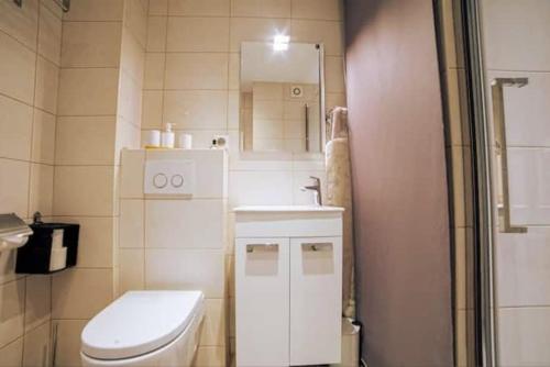 Cocoon Center - Rue d'antibes - 200m plage- Clim - wifi - Unique photo 16