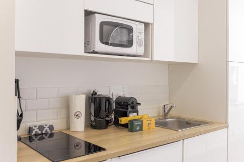 Good Vibes - 10mn from harbor, 5mn from Palais and train station, central, AC, comfy