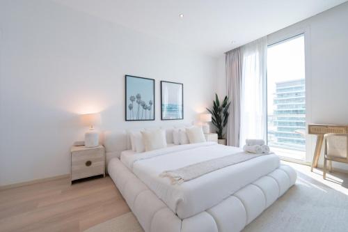 Marina Studio Getaway by Voyage