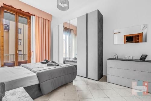 POS36 Ampio e Confortevole Appartamento per 6 a Milano