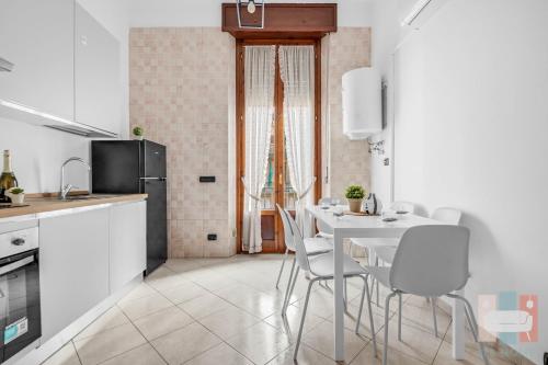 POS36 Ampio e Confortevole Appartamento per 6 a Milano