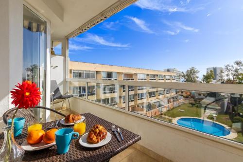 Vistamarina 402A By IVI Real Estate