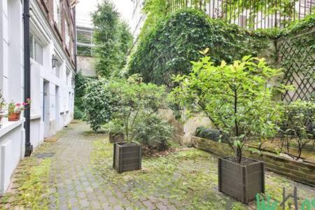 WeHost - Loft design au cœur du Marais – 4 voyageurs