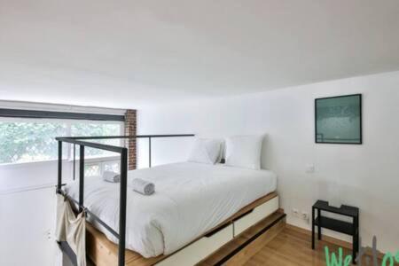 WeHost - Loft design au cœur du Marais – 4 voyageurs