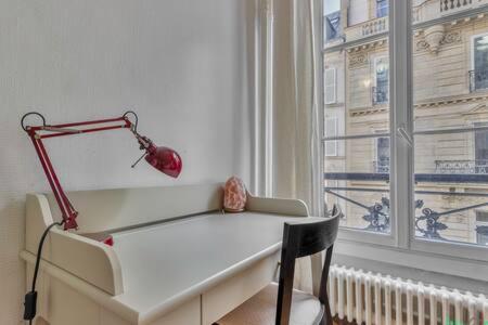 Pierre Fontaine 2 - KP - Spacious 70m2 apt between Pigalle and Montmartre