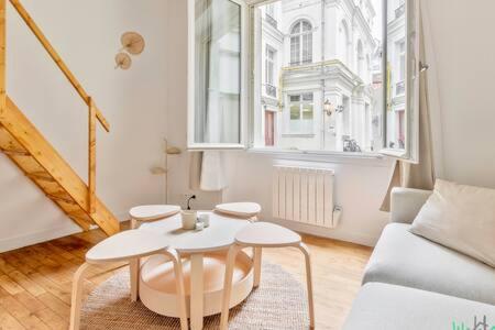WeHost - Studio cosy & lumineux pour 4 – au cœur de Paris