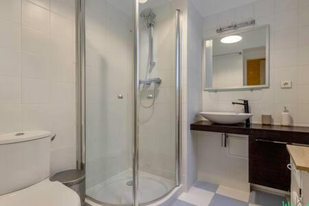 WeHost - Appartement cosy et lumineux pour 4 – Paris 9ᵉ