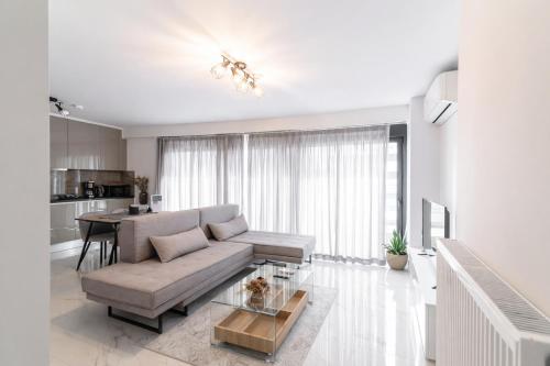 Niarchos Panorama Maisonette