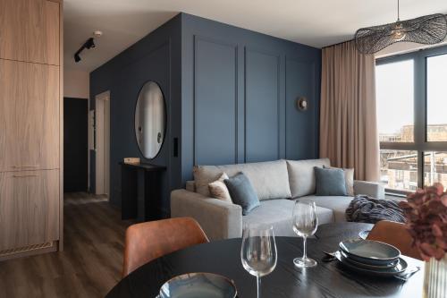 Doki Living & Foodhall by Lion Apartments