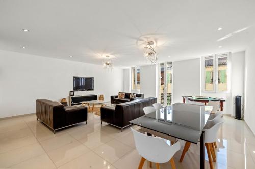 REF 2048 - Superb duplex in the heart of La Banane - for rent
