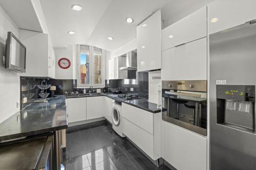 REF 2048 - Superb duplex in the heart of La Banane - for rent