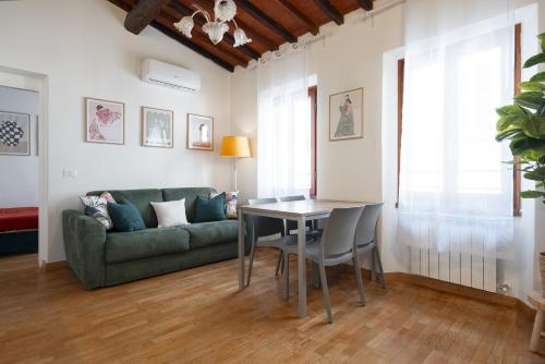 Moro Apartment