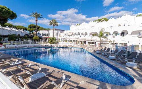 Casa Danesa, Holiday Resort with heated pool, gym and restaurant