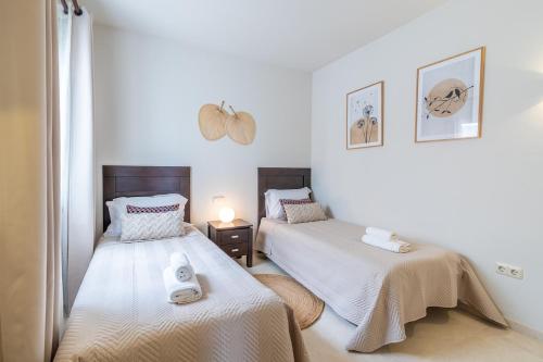Modern 2-Bed Apartment Alcazaba Lagoon 313