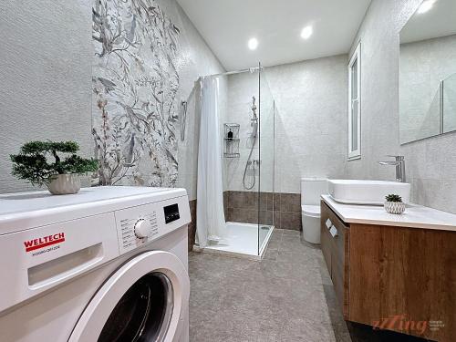 Phòng tắm tại Scenic Gozo Apartment & Shared Pool