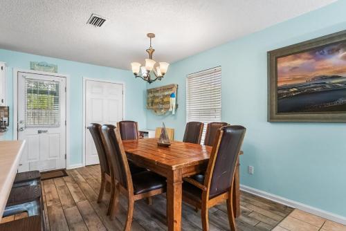 Gulf-Coast Townhome minutes walk to the Beach photo 7