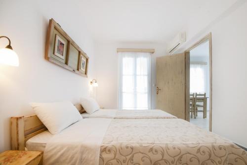 Fragias Studios & Apartments