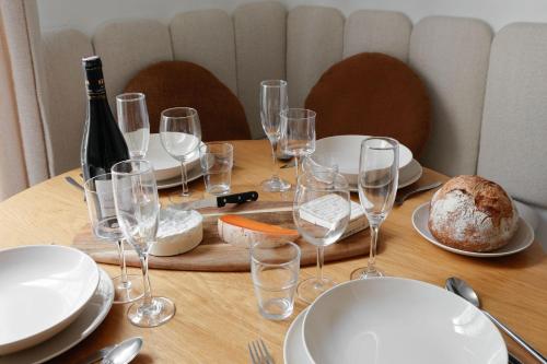 TheBlueStay 257 - Cozy Apt in central Paris with AC