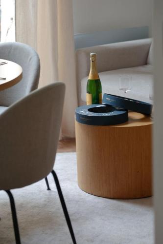 TheBlueStay 257 - Cozy Apt in central Paris with AC