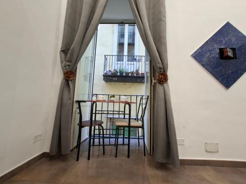 El Corazon de Napoles, Elegante Suite nel Centro Storico di Napoli