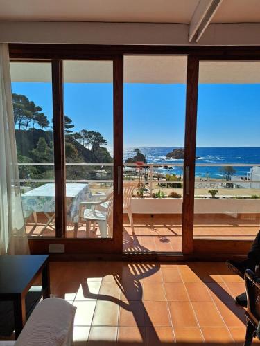 MM-Precioso piso con terraza y vistas al Mar A/C