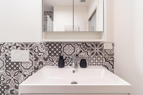 Modern and Elegant Apt