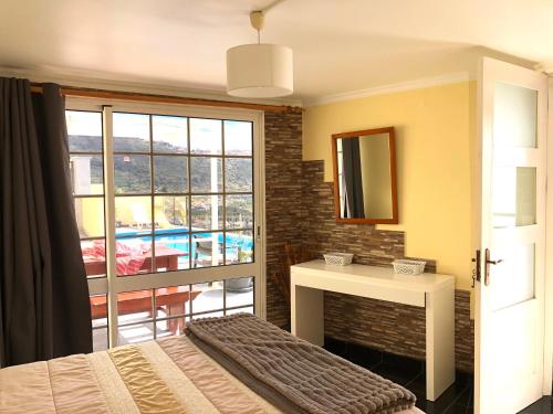 Casa Bela Vista, Swimming pool and sea view