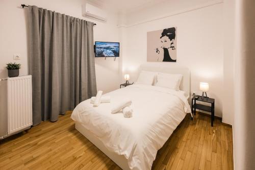 Vote Athens Apartment
