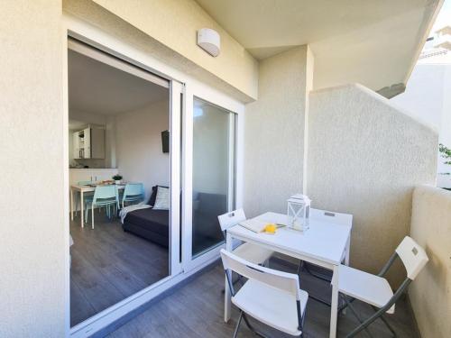 Beautiful studio in Benalbeach photo 12