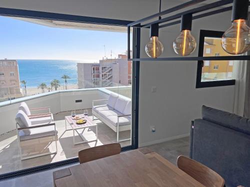 Lujo, Piscina, Terraza frente al Mar y Parking Privado - 2A